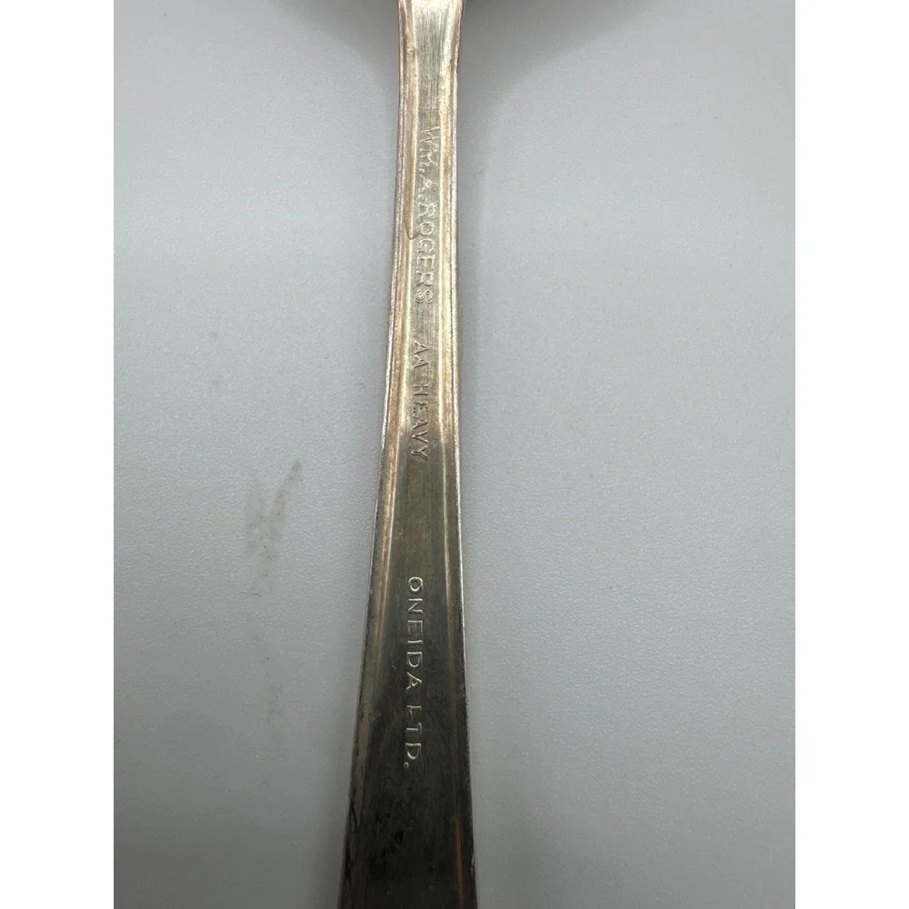 Oneida Wm A Rogers Park Lane Silverplate Butter Spreader and Teaspoon 1936 2pc